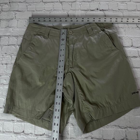 Women’s Patagonia khaki shorts - Picture 6 of 7